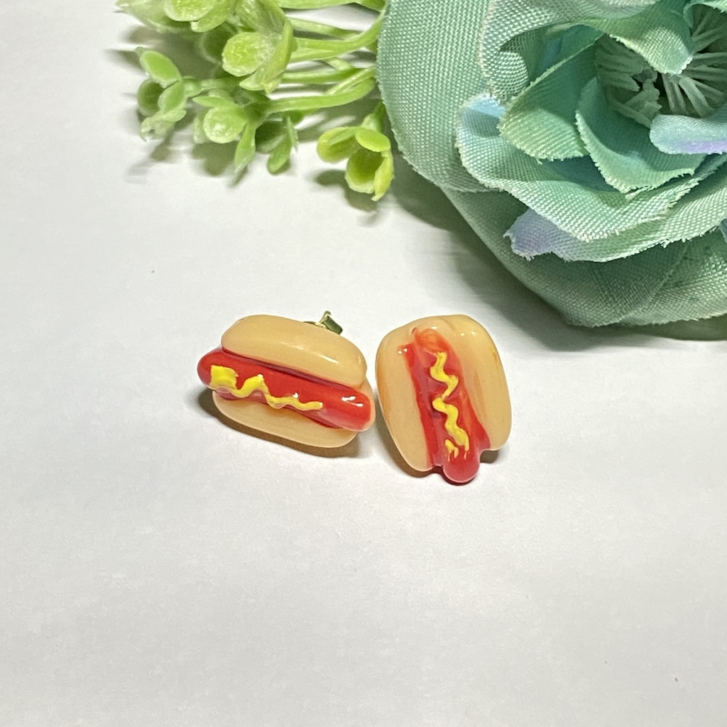 ホットドッグイヤリング