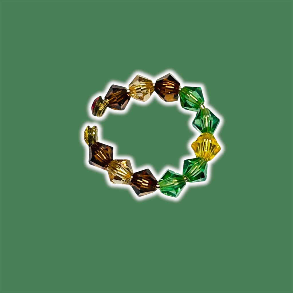 AU.UTイメージイヤーカフ