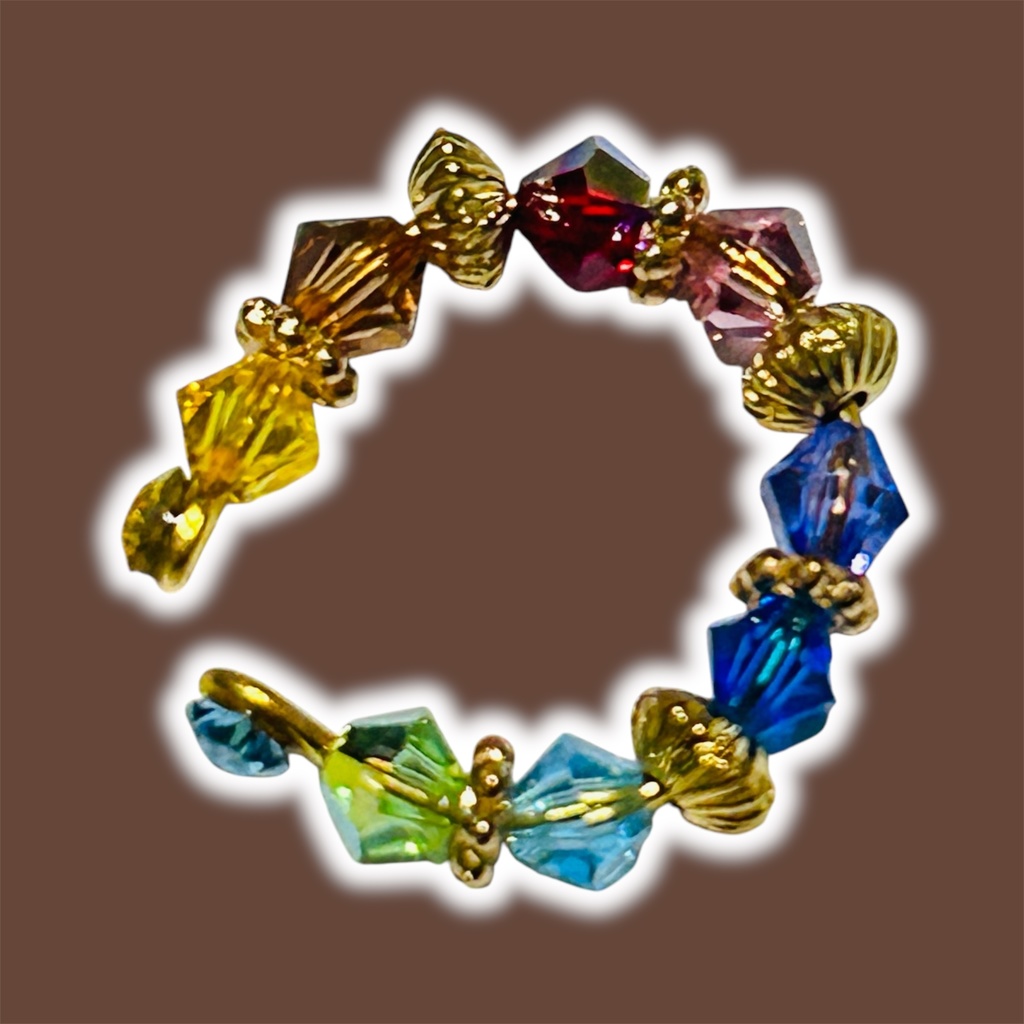 AU.UTイメージイヤーカフ