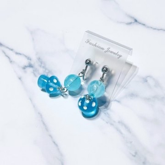 ウォーターフェルキノコイメージイヤリング、ピアス