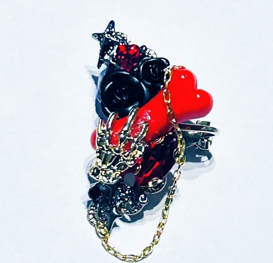 フェルサンズイメージイヤーカフ