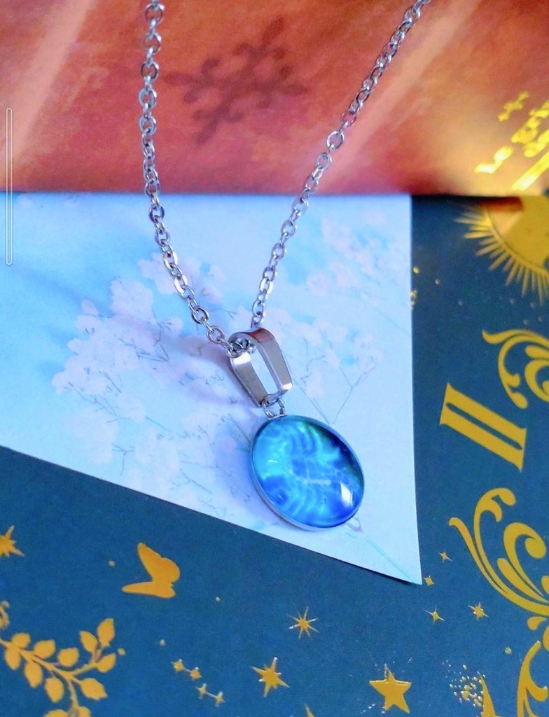 101暗闇で光る☆星座ネックレス☆ さそり座