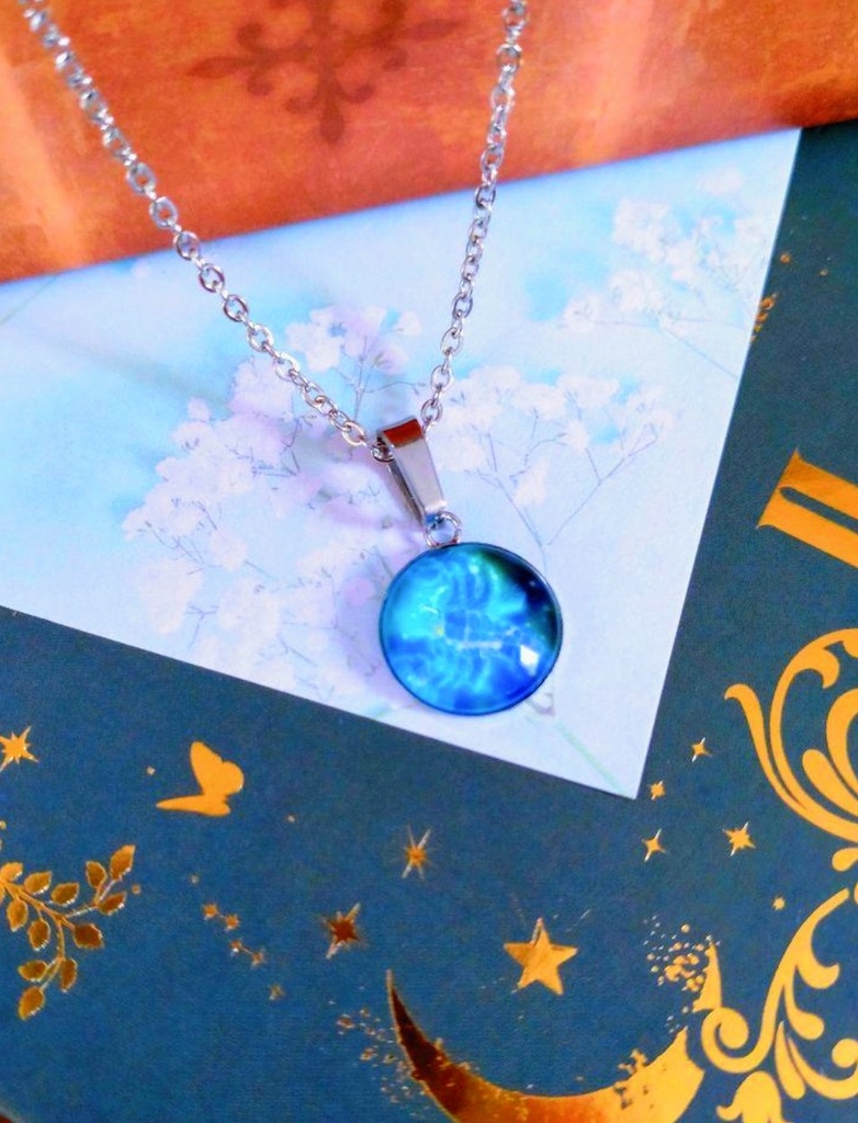 101暗闇で光る☆星座ネックレス☆ さそり座