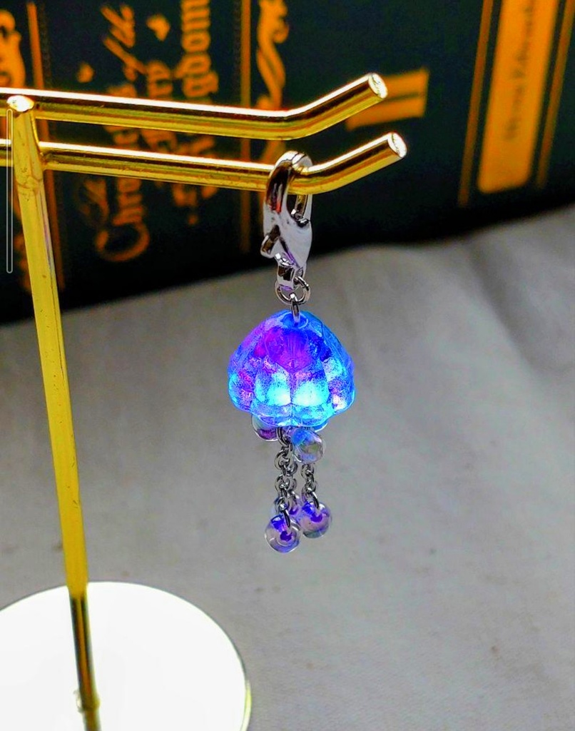 110ゆらゆらクラゲのガラスマスクチャーム♡