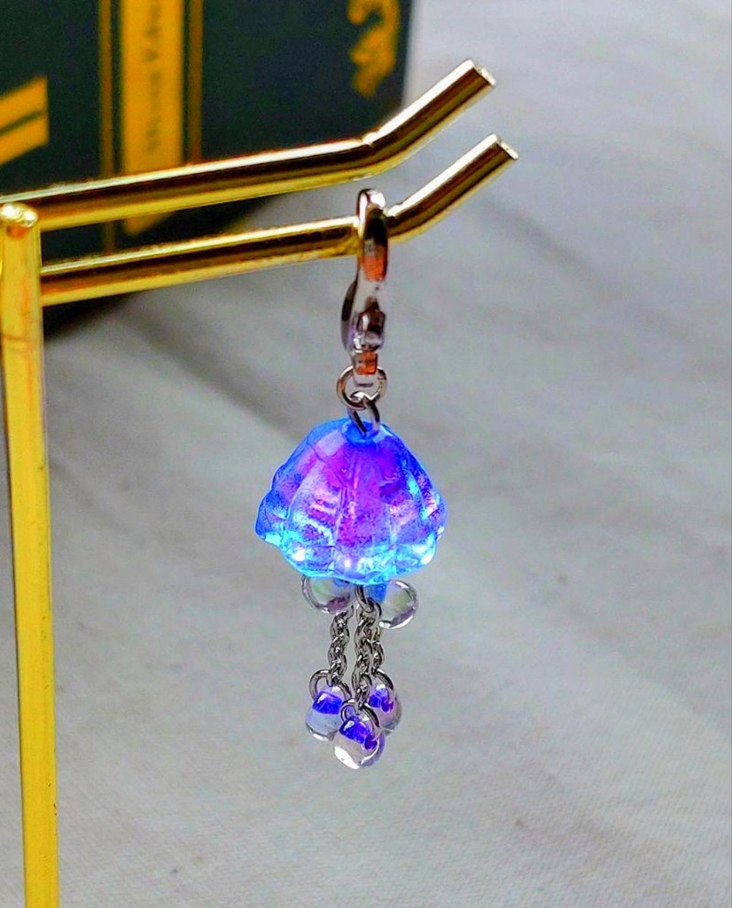 110ゆらゆらクラゲのガラスマスクチャーム♡