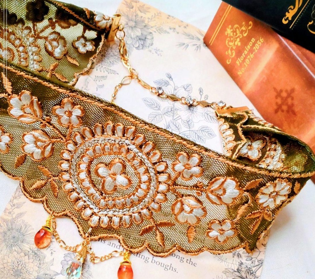 112B級品☆ヴィンテージ風刺繍リボンチョーカー♡クラシックロリィタアクセサリー