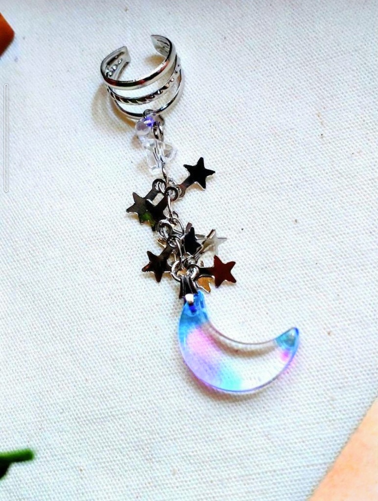 394星空に三日月☆ ハンドメイド パステルカラー イヤーカフ☆