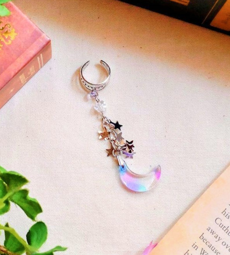 394星空に三日月☆ ハンドメイド パステルカラー イヤーカフ☆