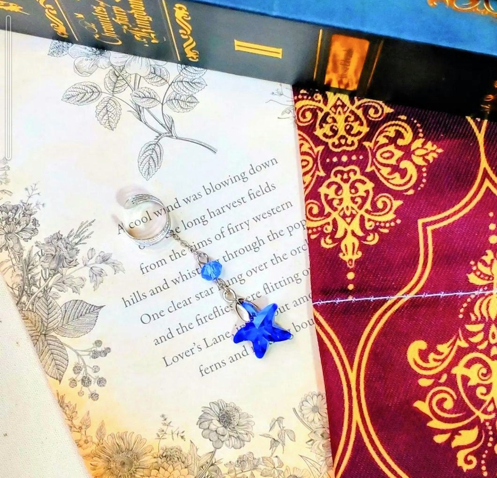 182ワンランク上のオシャレ☆ブルー好きの為のイヤーカフ☆ハンドメイド