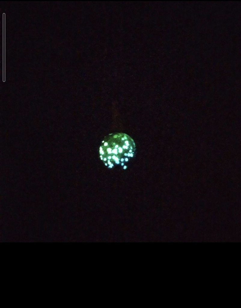 702【高級蓄光琉球ガラス✨】☆ ホタルガラス☆ケラママリンガラスペンダント