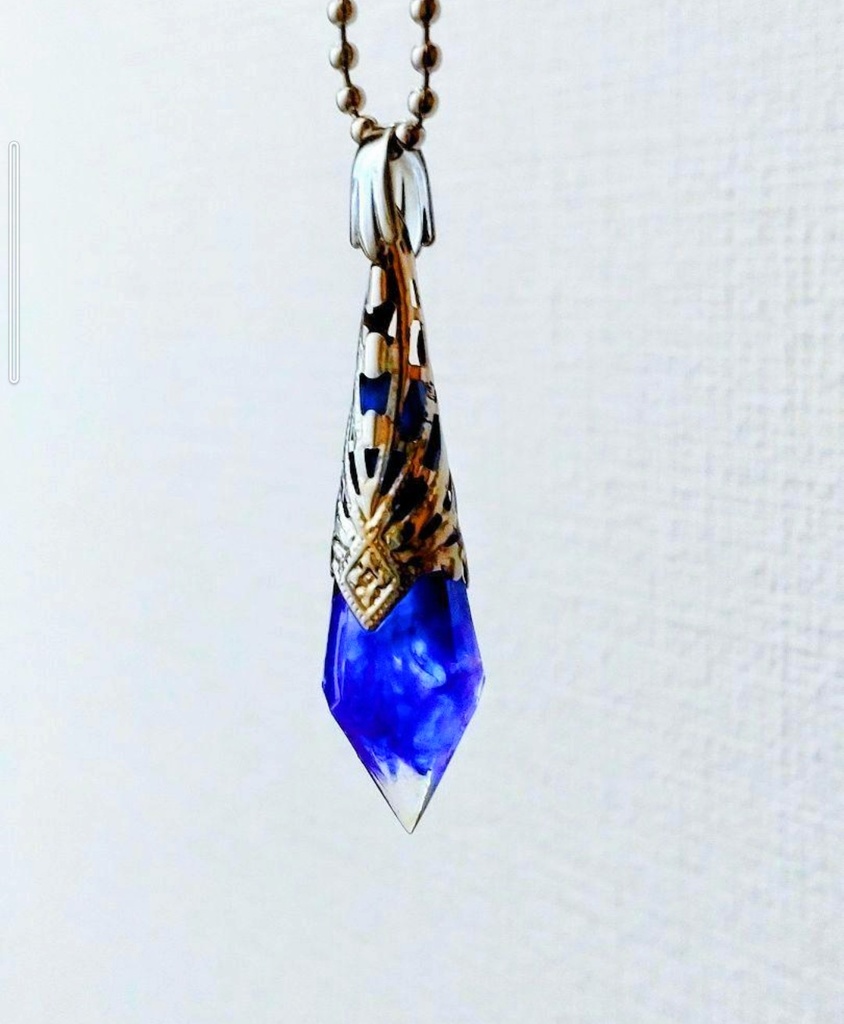 463宝石魔法のペンデュラム☆パープル♡鉱石レジン☆ハンドメイドペンダント