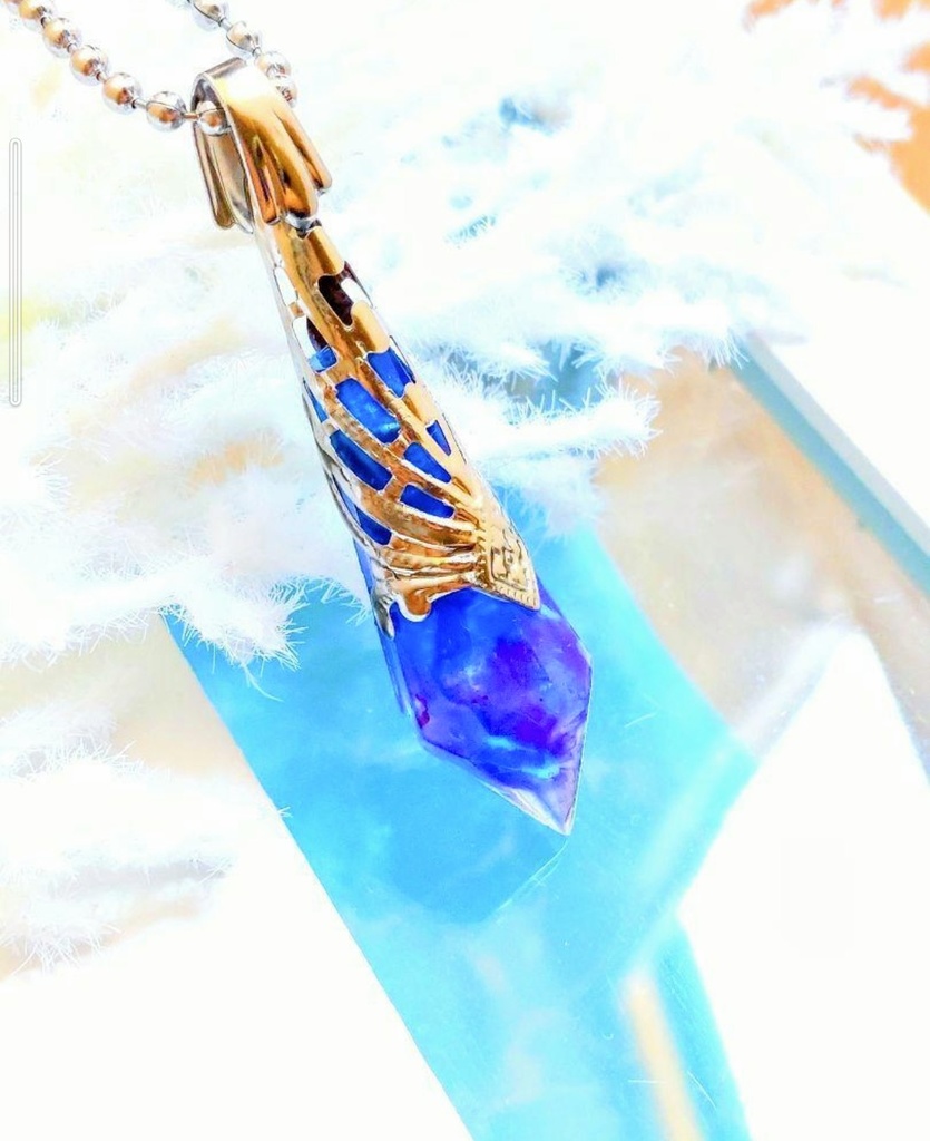 463宝石魔法のペンデュラム☆パープル♡鉱石レジン☆ハンドメイドペンダント