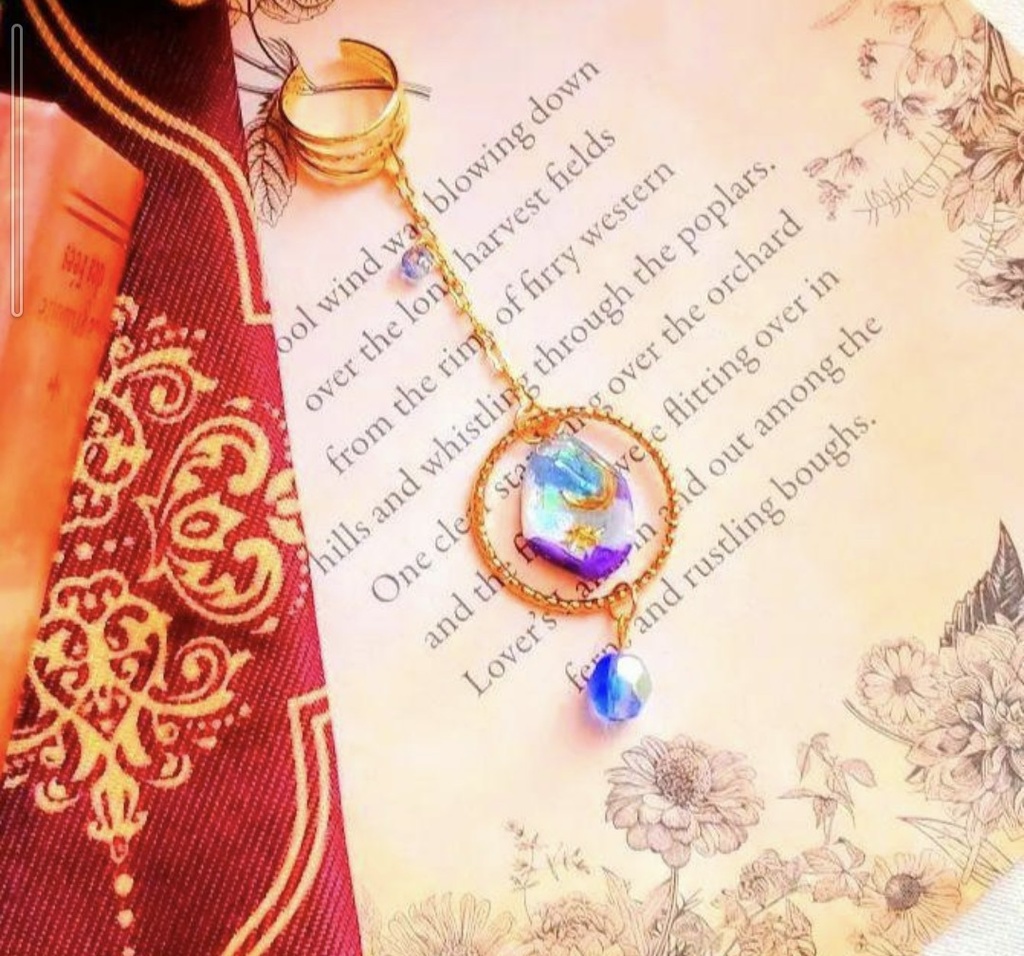 227蓄光☆光る☆空のイヤーカフ☆ハンドメイドアクセサリー