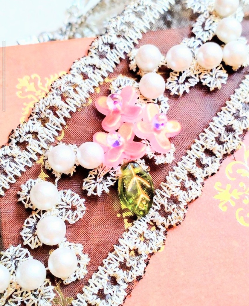 384チェコガラスのフラワーハンドメイドチョーカークラシックロリィタアクセサリー