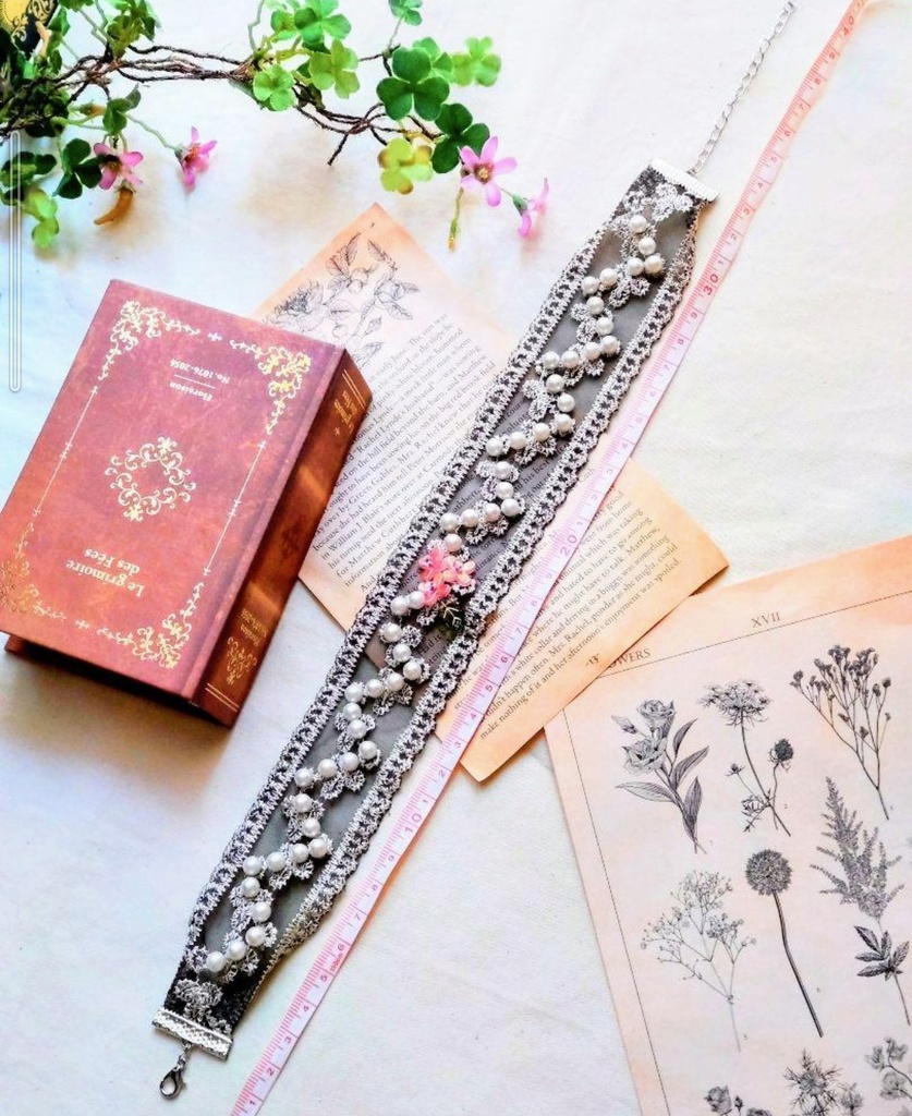 384チェコガラスのフラワーハンドメイドチョーカークラシックロリィタアクセサリー