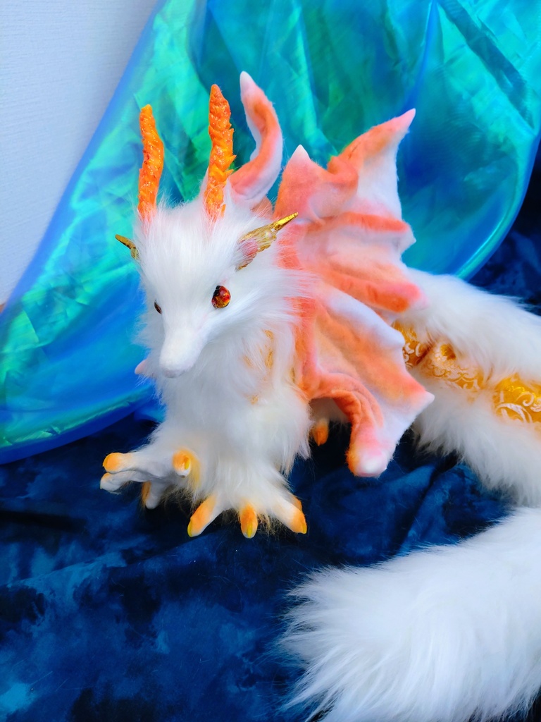 妖精翼龍 アートドール ハンドメイドぬいぐるみ 龍 ドラゴン 幻獣 蓄光Dragon ArtDoll artdoll