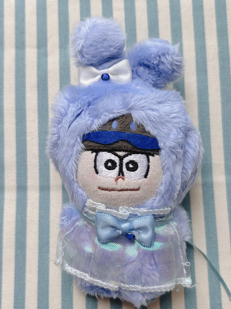 【10センチぬい】🩵ふわふわうさぎの赤ちゃん着ぐるみスタイ付き🐇ほわぬい10センチぬい