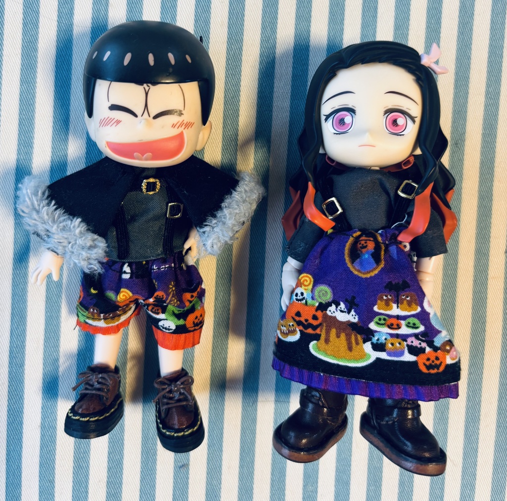 【ドール服】楽しいハロウィン柄スカートニ点セット⭐️ねんどろいどドール、オビツ11サイズ