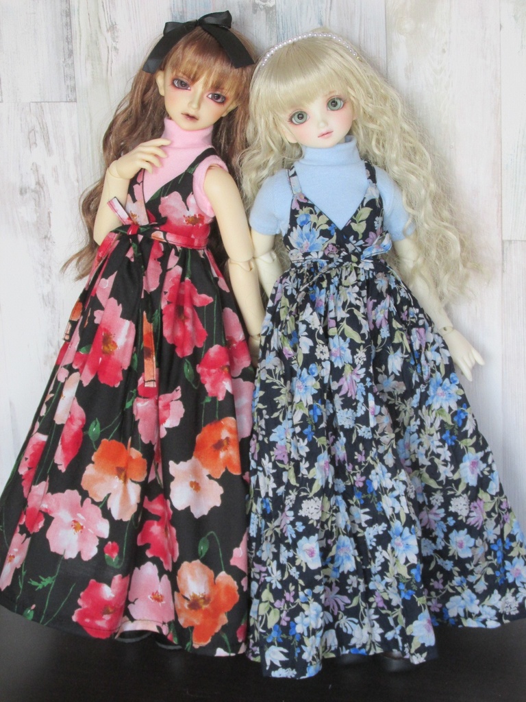 カシュクールワンピ