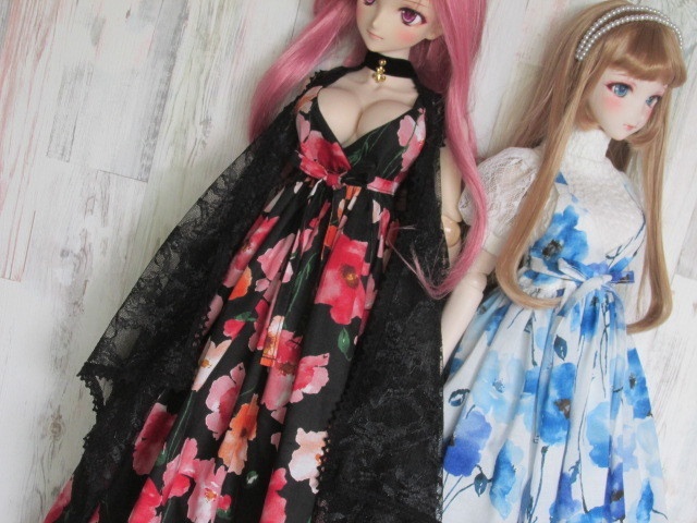 カシュクールワンピ