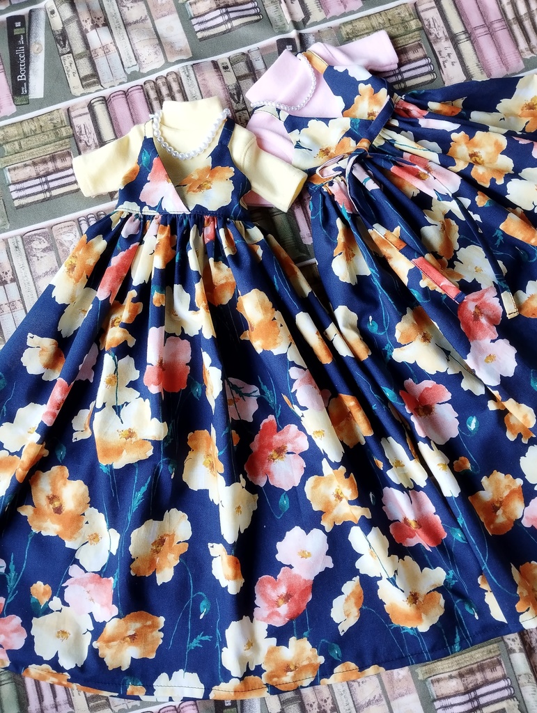 カシュクールワンピ