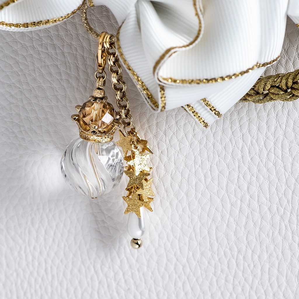 《送料無料・特典付き》Chic Elegance - L / ペアセット / ロゼット