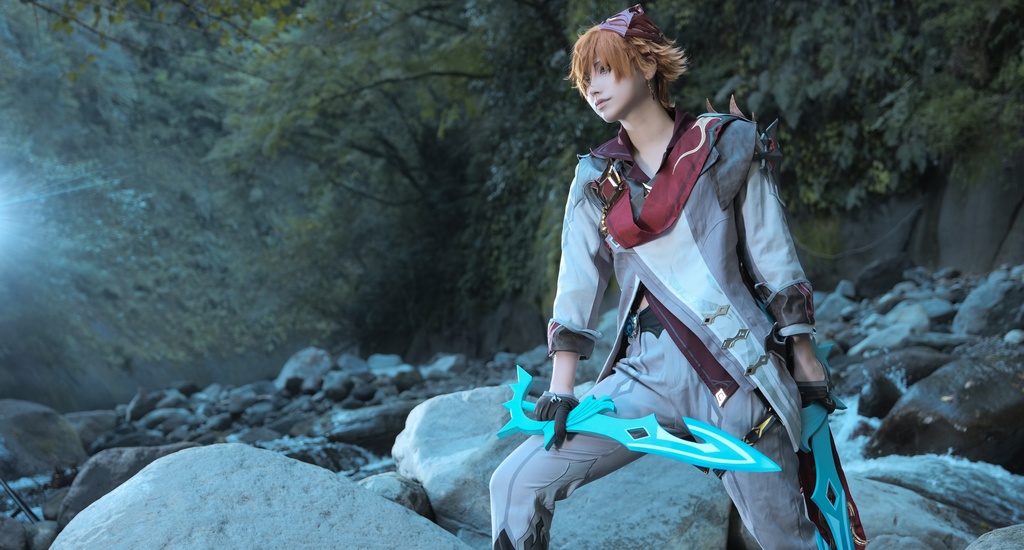 Discover a new world2 (原神写真集)