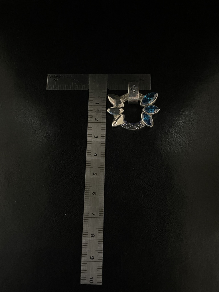 チルノモチーフネックレス【Re-Light】