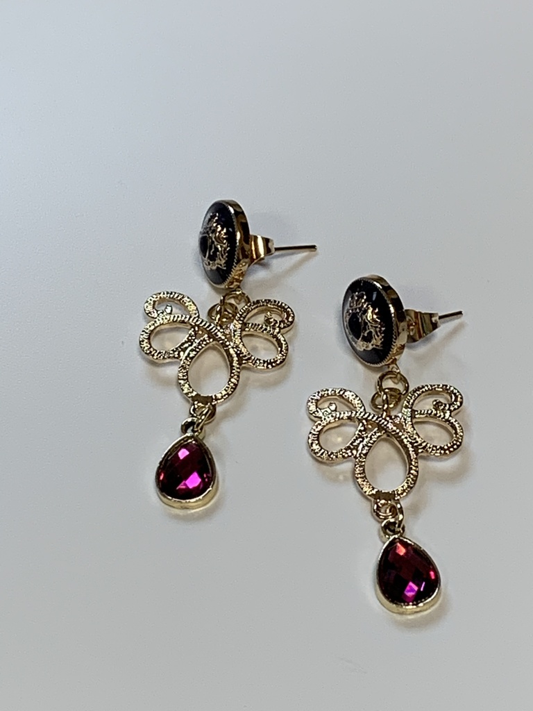 No.003 シャンデリアモチーフのピアス 濃紺×ルビー色