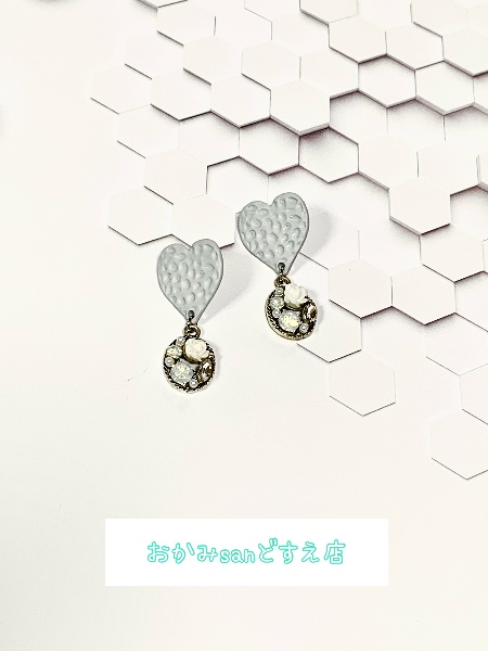 No.012 ハートのピアス