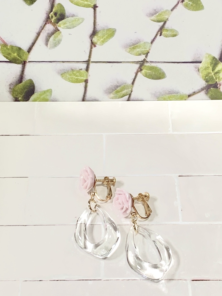 No.019 薔薇の清楚イヤリング　淡紫