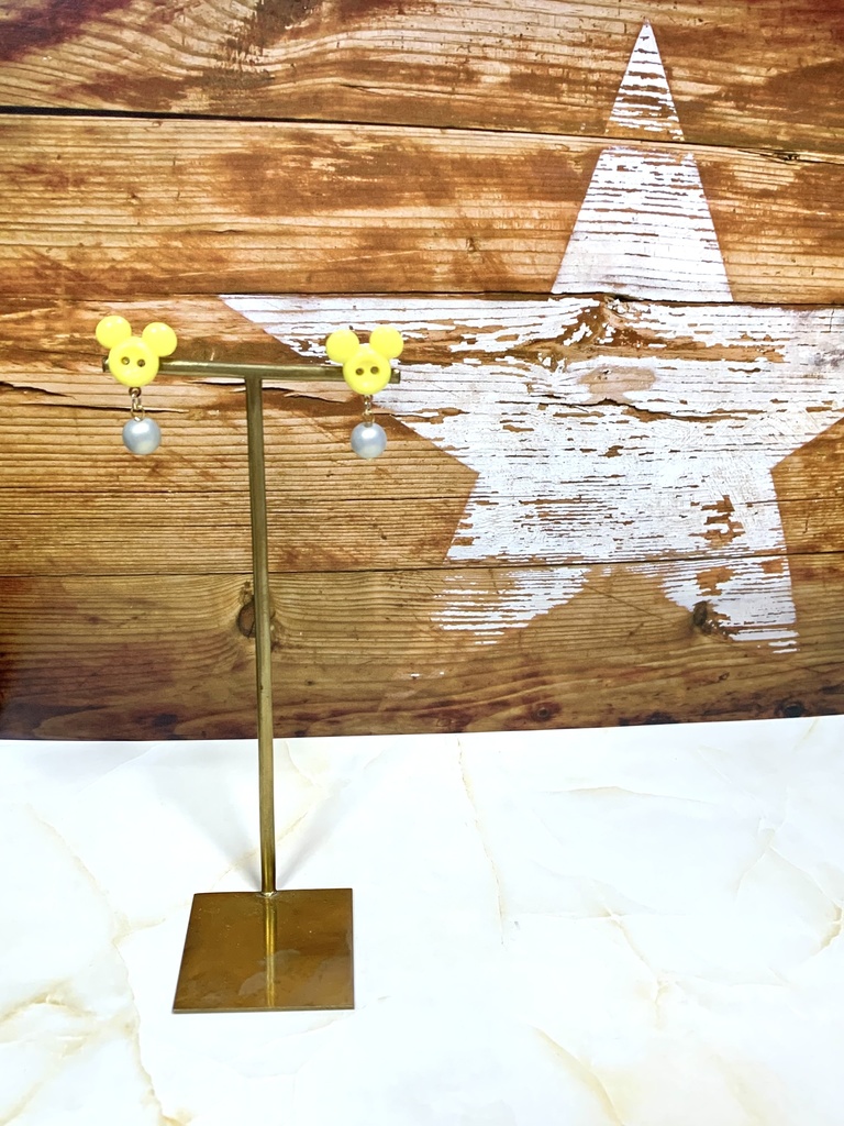 No.046 ネズミの国のピアス④黄色