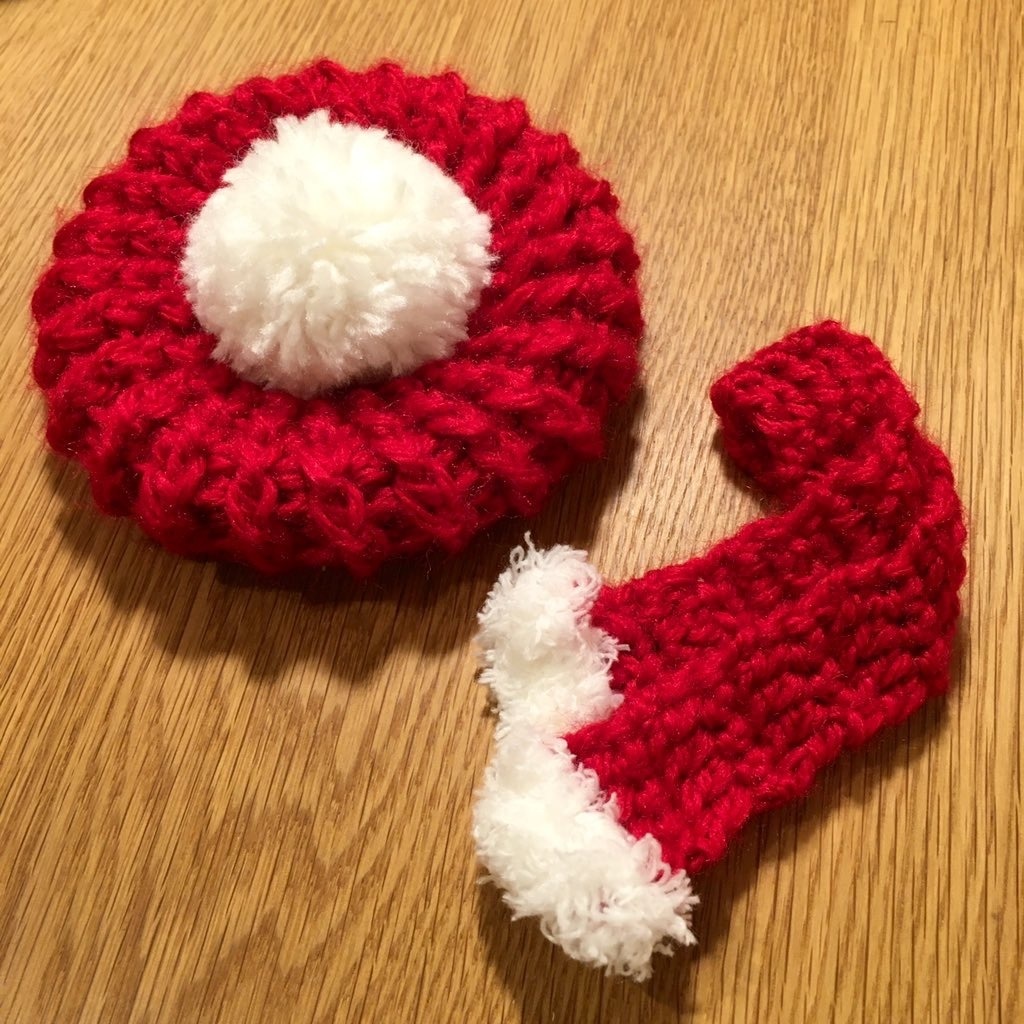 ベレー風サンタ帽&マフラー