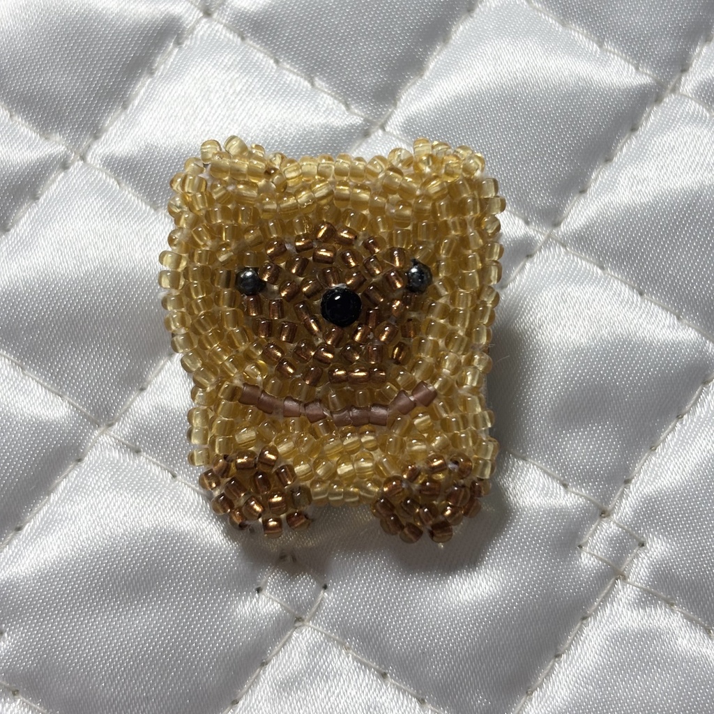 Bush dog stuffed toy brooch（オーダー品）