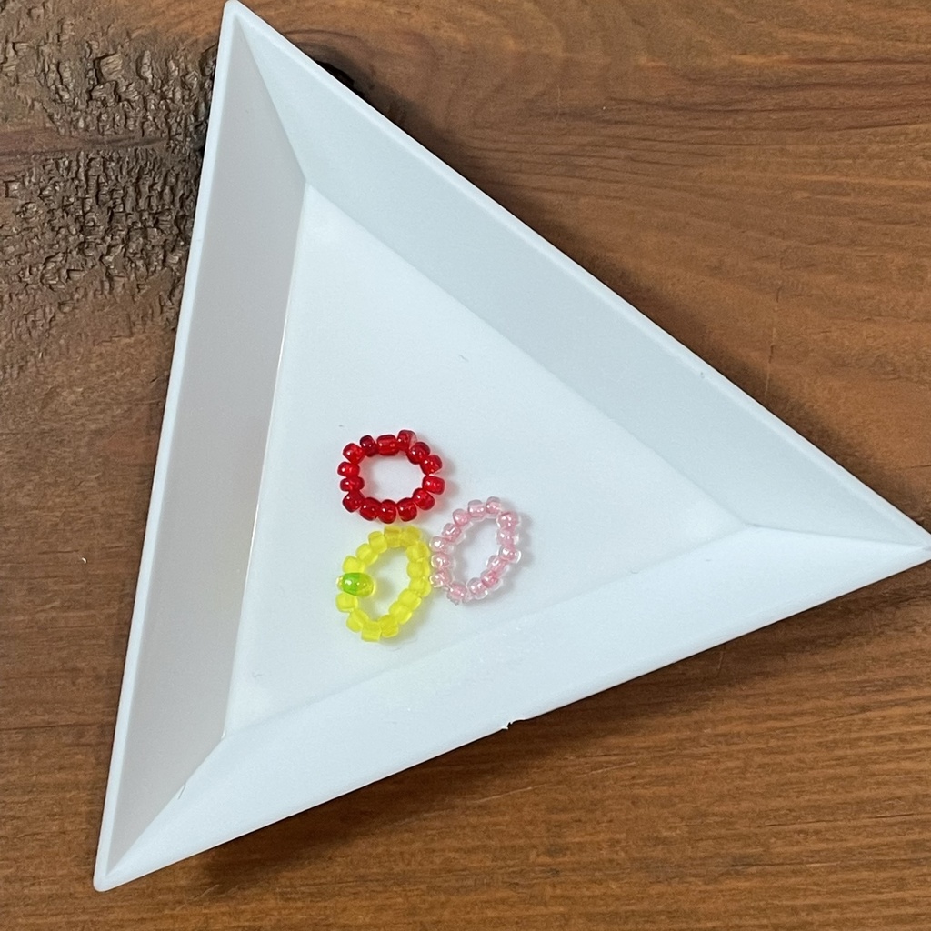 【ねんどろいどどーる用】勾玉ビーズのレトロカラーブレスレットセット