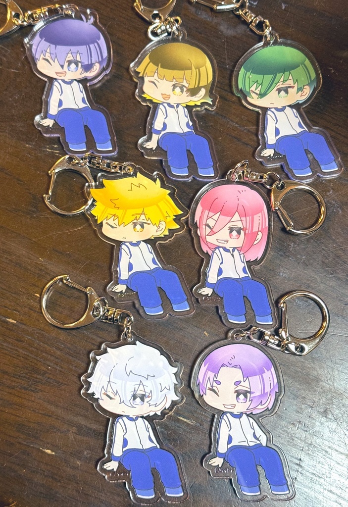 ほっぺにちゅーするアクリルキーホルダー全8種
