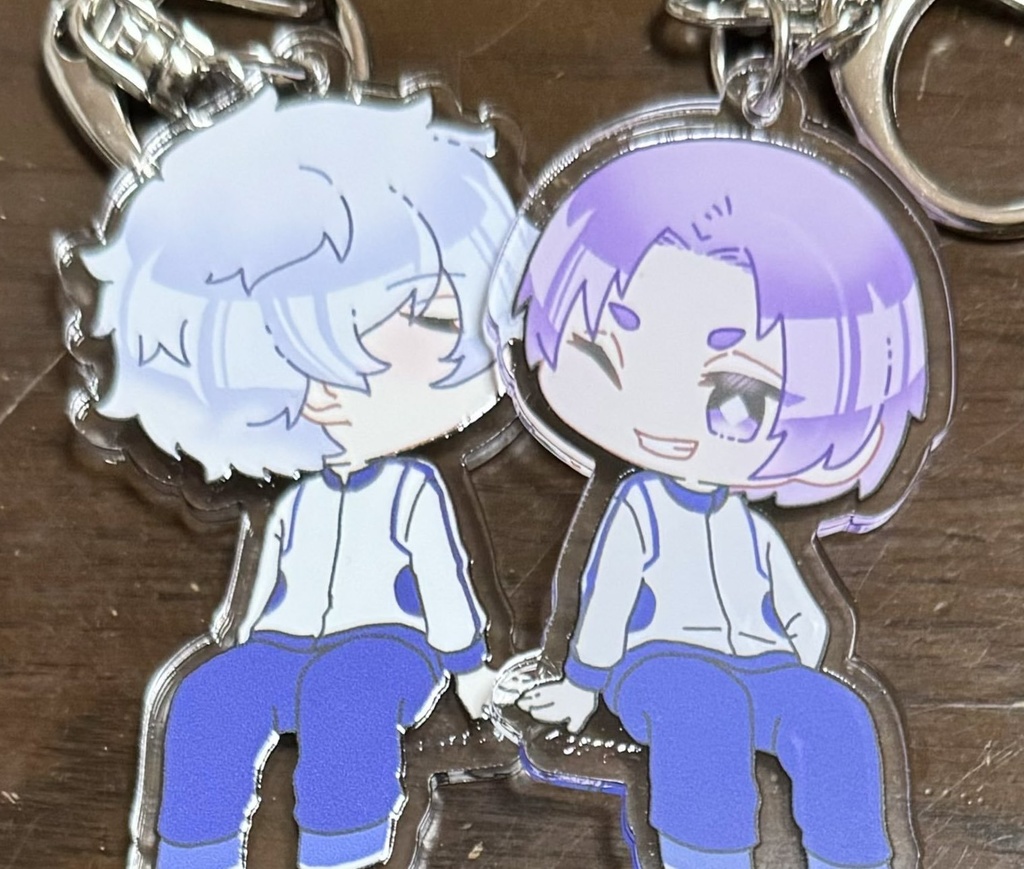 ほっぺにちゅーするアクリルキーホルダー全8種