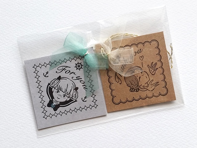 Crescent学園 黒の箔押しペーパーチャームセット