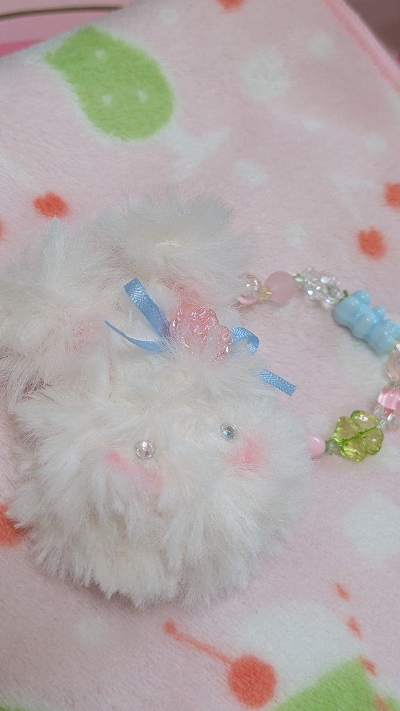 ウサギちゃんあみぐるみキーホルダー