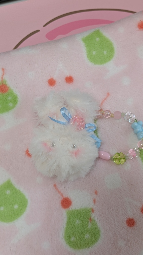 ウサギちゃんあみぐるみキーホルダー