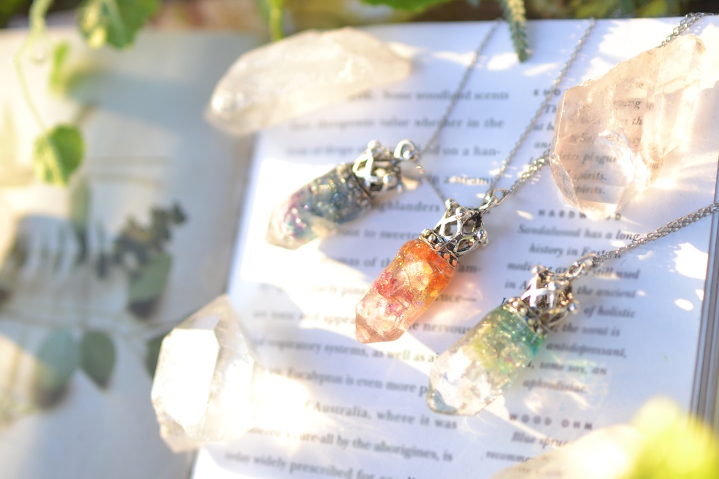 シリウスのカケラペンダント ハンドメイド 宇宙