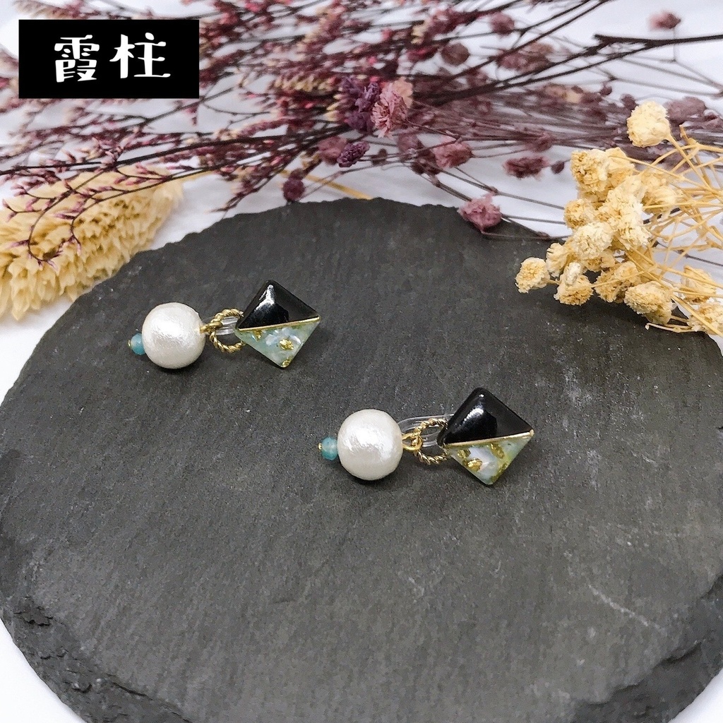 鬼滅の刃 小ぶりツートーンピアス/イヤリング