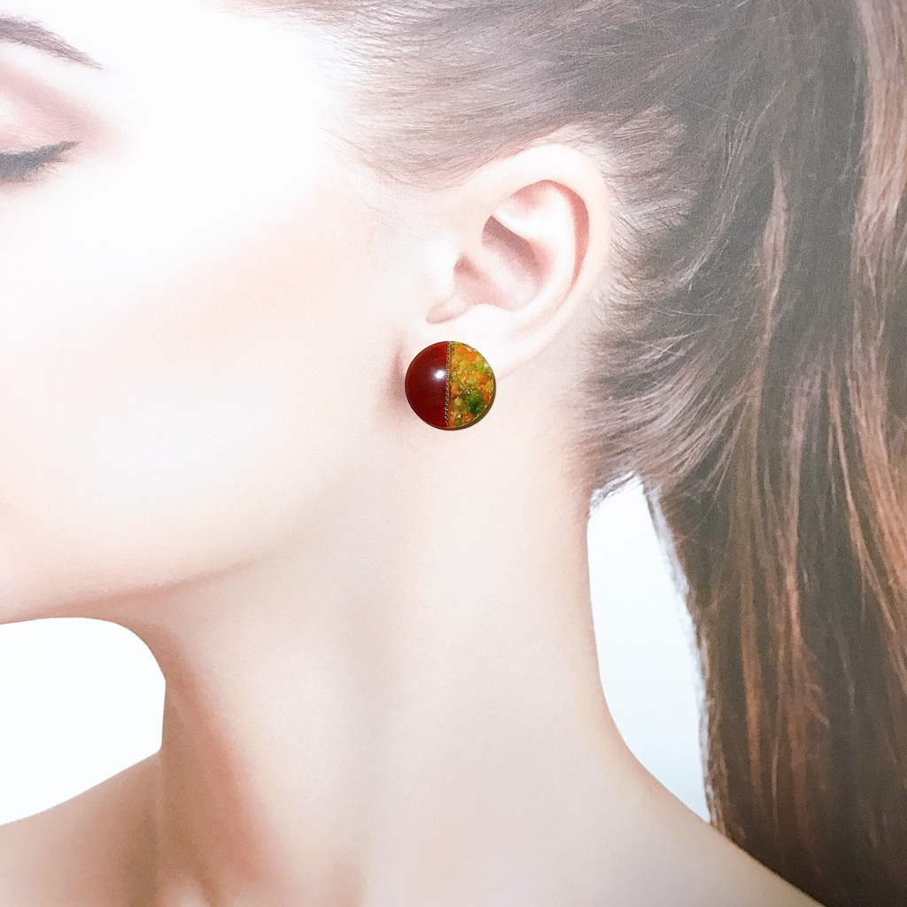 鬼滅の刃*半々羽織カボションピアス/イヤリング