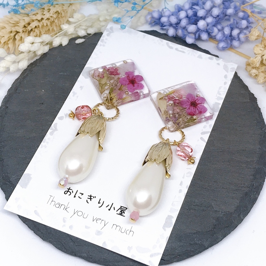 鬼滅の刃*カナヲの花の蕾ピアス
