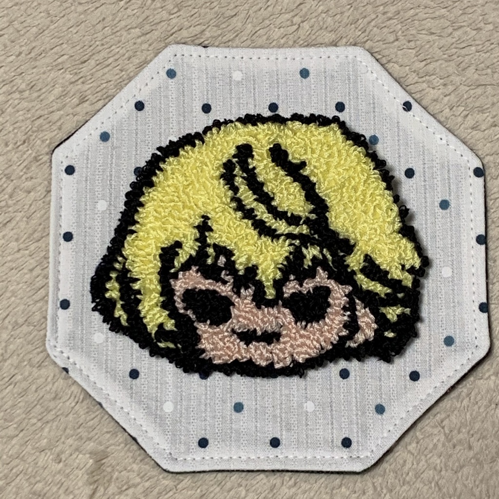 髭切モチーフ　ワッペンブローチ