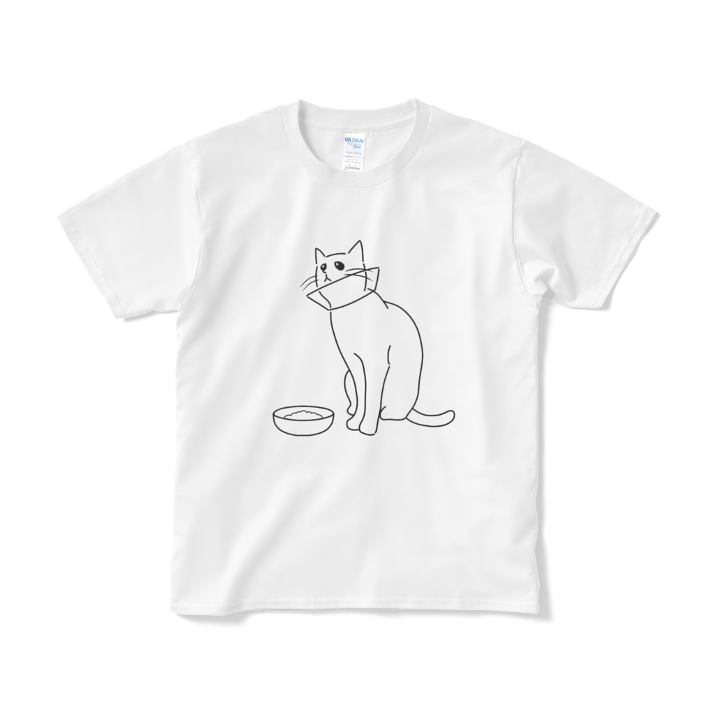 エリザベスカラーを付けた猫(文字なし)のTシャツ