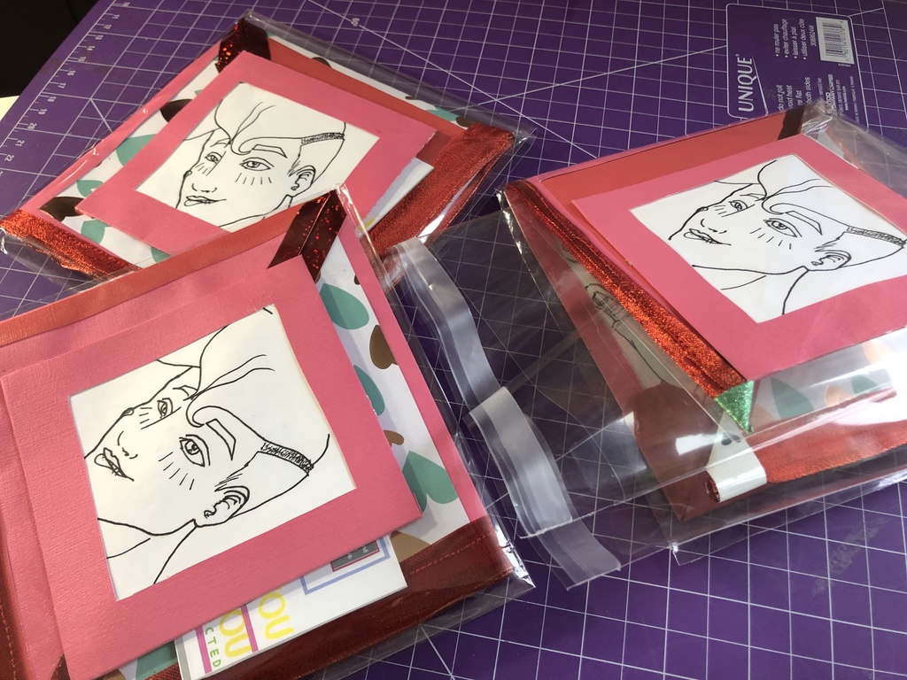 PSS の  唯一無二 'Inked & Illustrated' 挨拶状 ラブチャームカード  #3: エメラルド  AP (ENG)