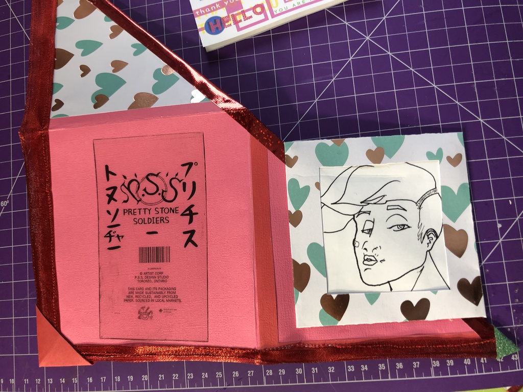 PSS の  唯一無二 'Inked & Illustrated' 挨拶状 ラブチャームカード #4: エメラルド  OW FR (ENG)