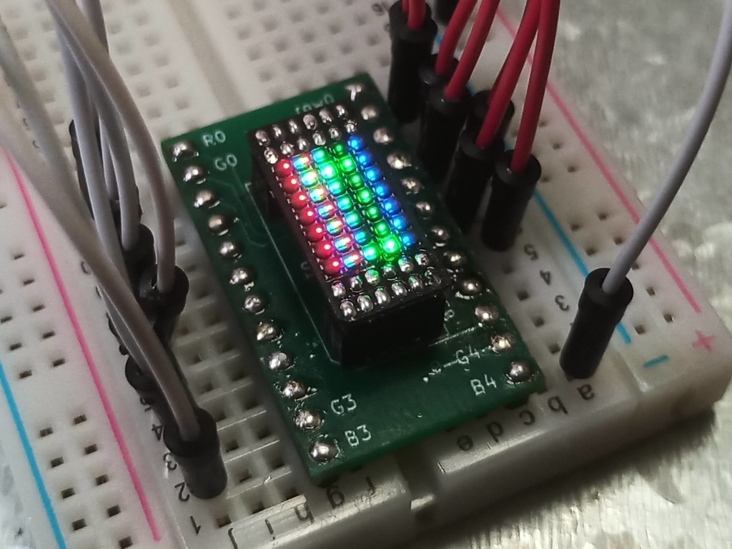 AE-uDotMatrix5x7-RGB ピッチ変換基板