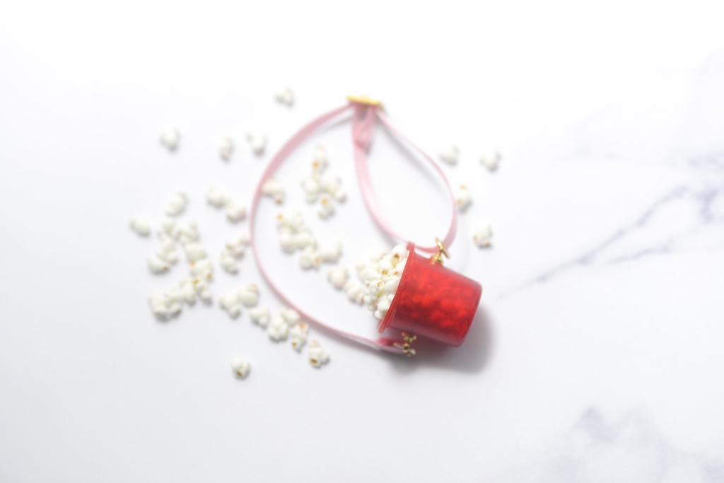 【紐カスタム】肉球ポップコーンバケット【購入1日以内に色+サイズをメッセージにお送りください】